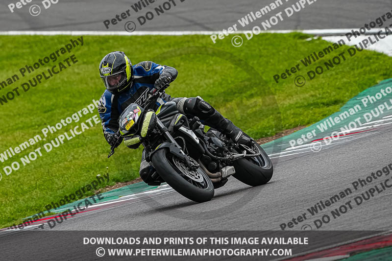 donington no limits trackday;donington park photographs;donington trackday photographs;estoril;event digital images;motorbikes;no limits;no limits trackdays;peter wileman photography;portugal;trackday;trackday digital images;trackday photos